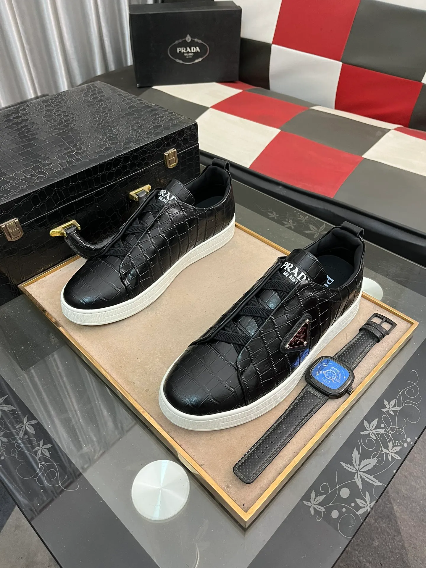 Men's shoes 💰540⌚️⌚️【PRADA】Prada - High-end quality casual sports shoes - Upper: calf leather shoe body with brand metal fasteners, - Inner lining: breathable leather lining - Outsole: ultra-light TPU foam·rubber; molded outsole -Super high quality control·Fine workmanship: highlighted (high-end·luxury·grade) -Size: 38-443️⃣Colors available